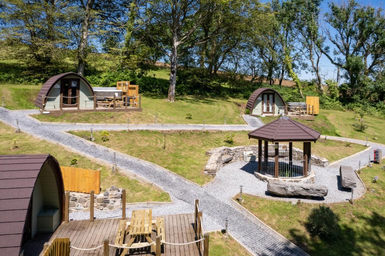 Villa Pods At Broadway Laugharne Exterior foto